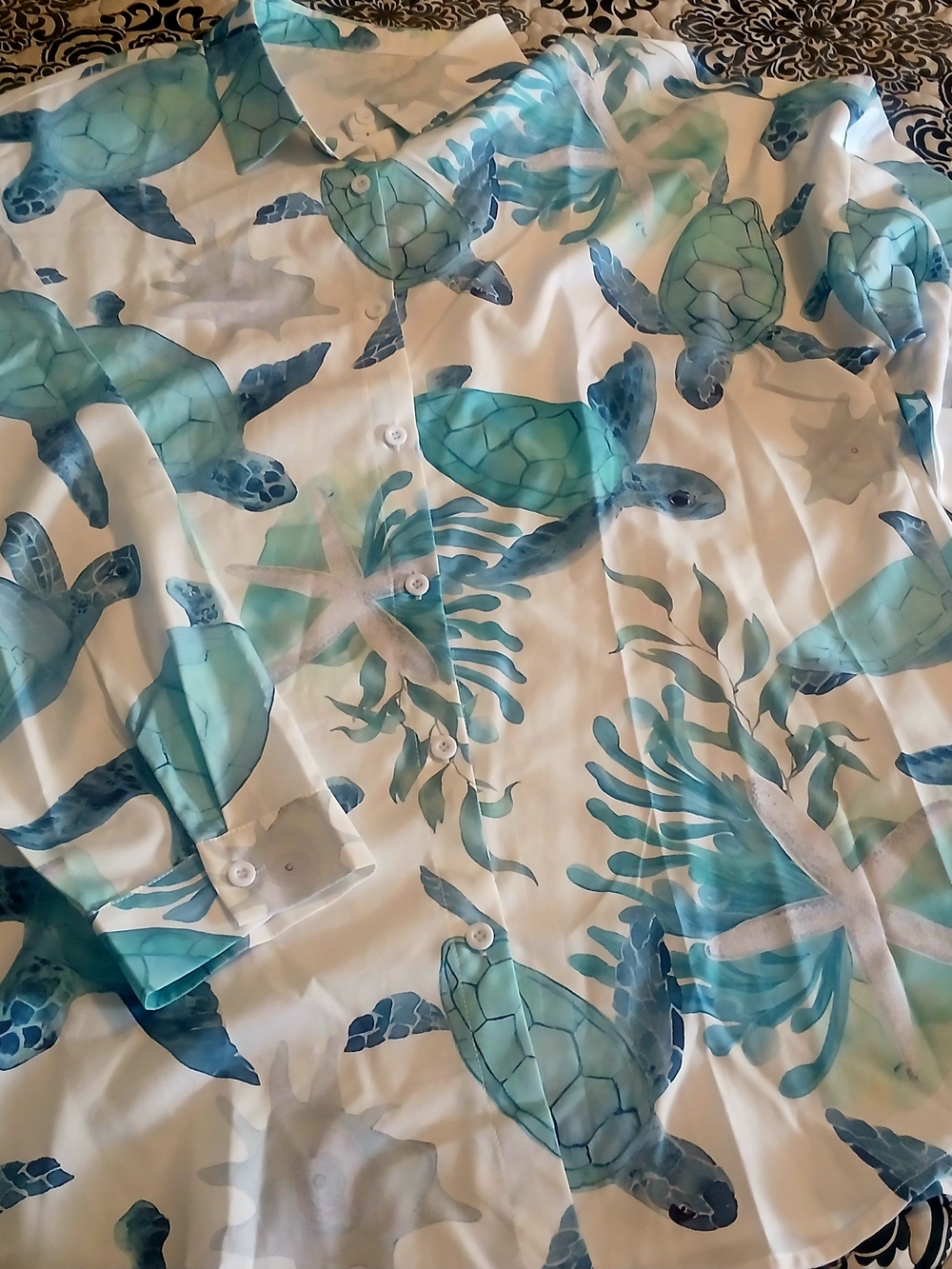 Sea Turtle Print Button-Up Shirt in Aqua and Teal